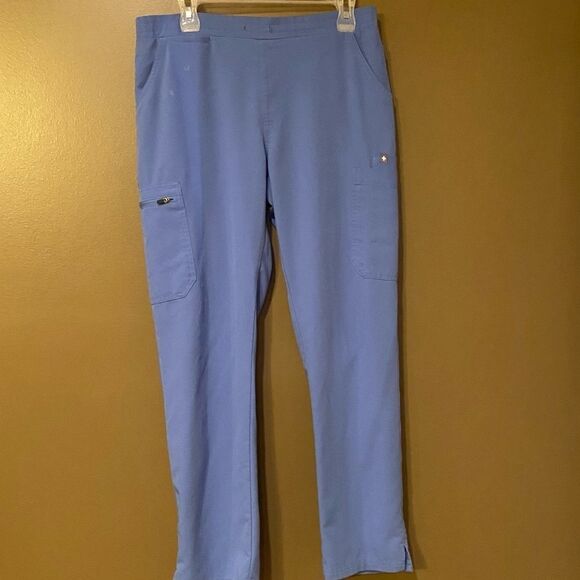 FIGS Scrub Bottoms Size Medium - Picture 2 of 11